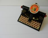 Vintage De-Luxe Dial Toy Typewriter / 1930's to 1940's