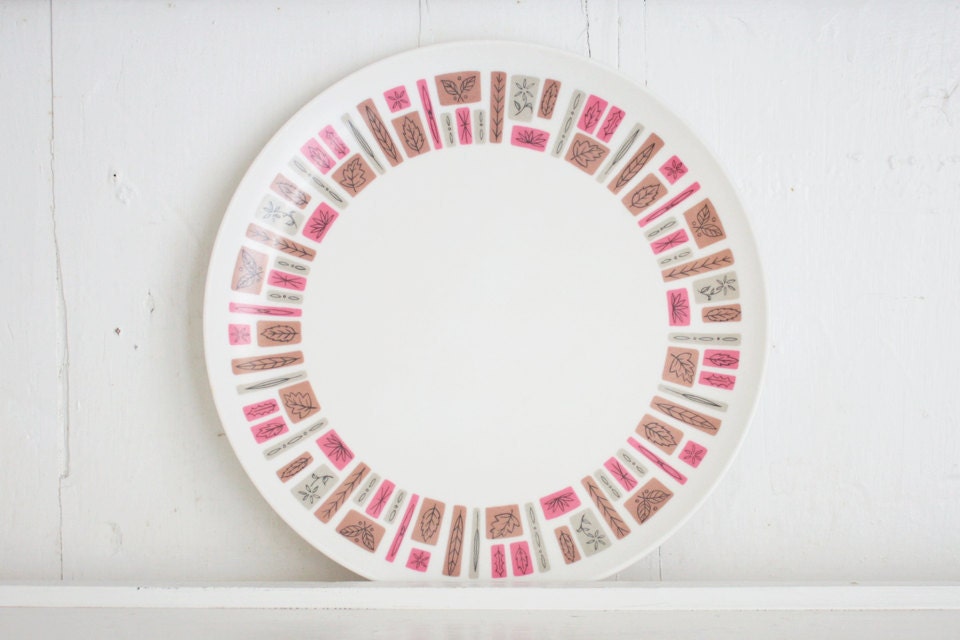 Vintage Stetson Melamine Plate: Melmac Dinner Plate, Hot Pink, Gray and Brown Atomic Botanical Design, Similar to Temporama