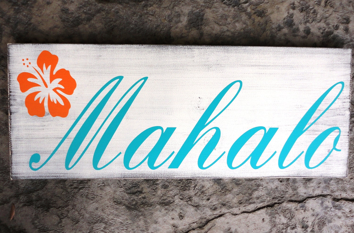 Mahalo Hawaiian Wedding Sign for your Thank You Cards, Photo Props, Beach Wedding Sign. Vintage, 1-sided, 8 X 24 inches.
