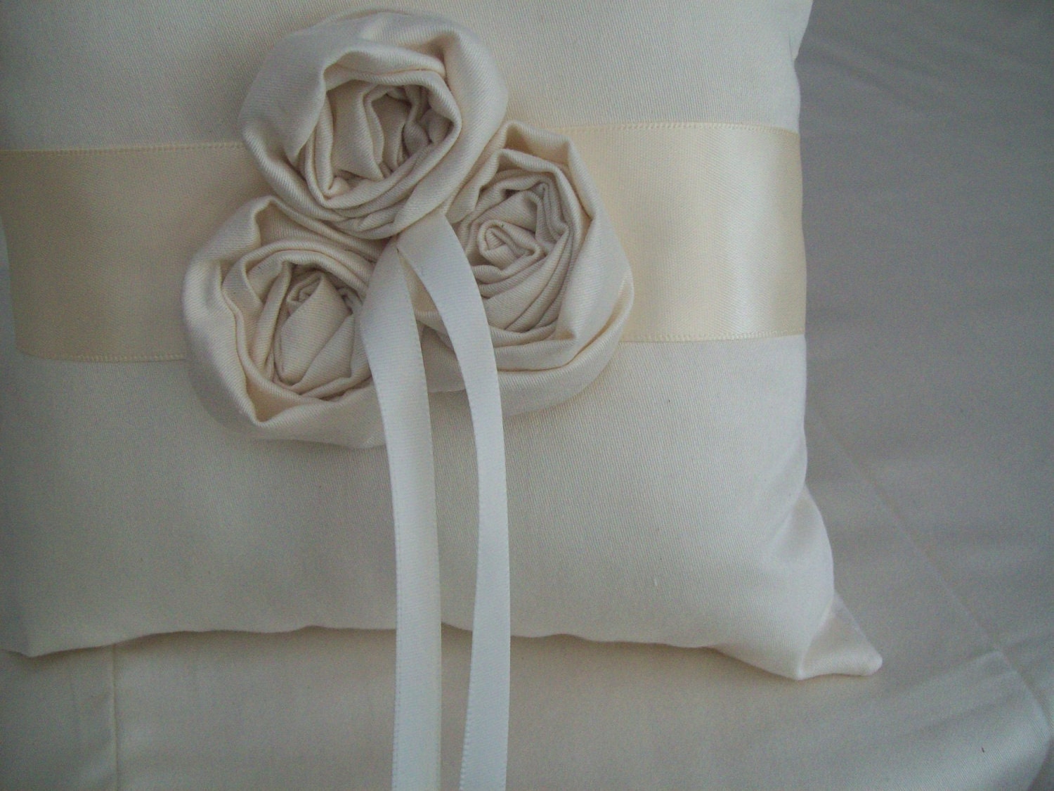 rose trio... organic cotton ring pillow