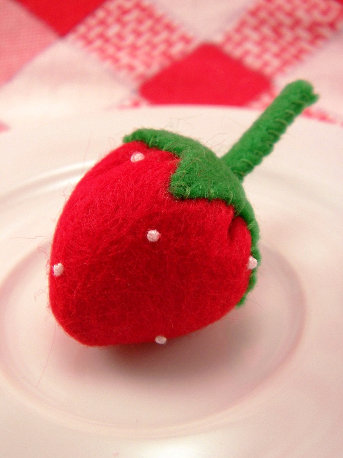 Felt Food Strawberry Fruit Eco Friendly Pretend Play Food Toy for Childrens Play Kitchen - Deluxe Set of 3 -  with Sustainable Bamboo Fiber