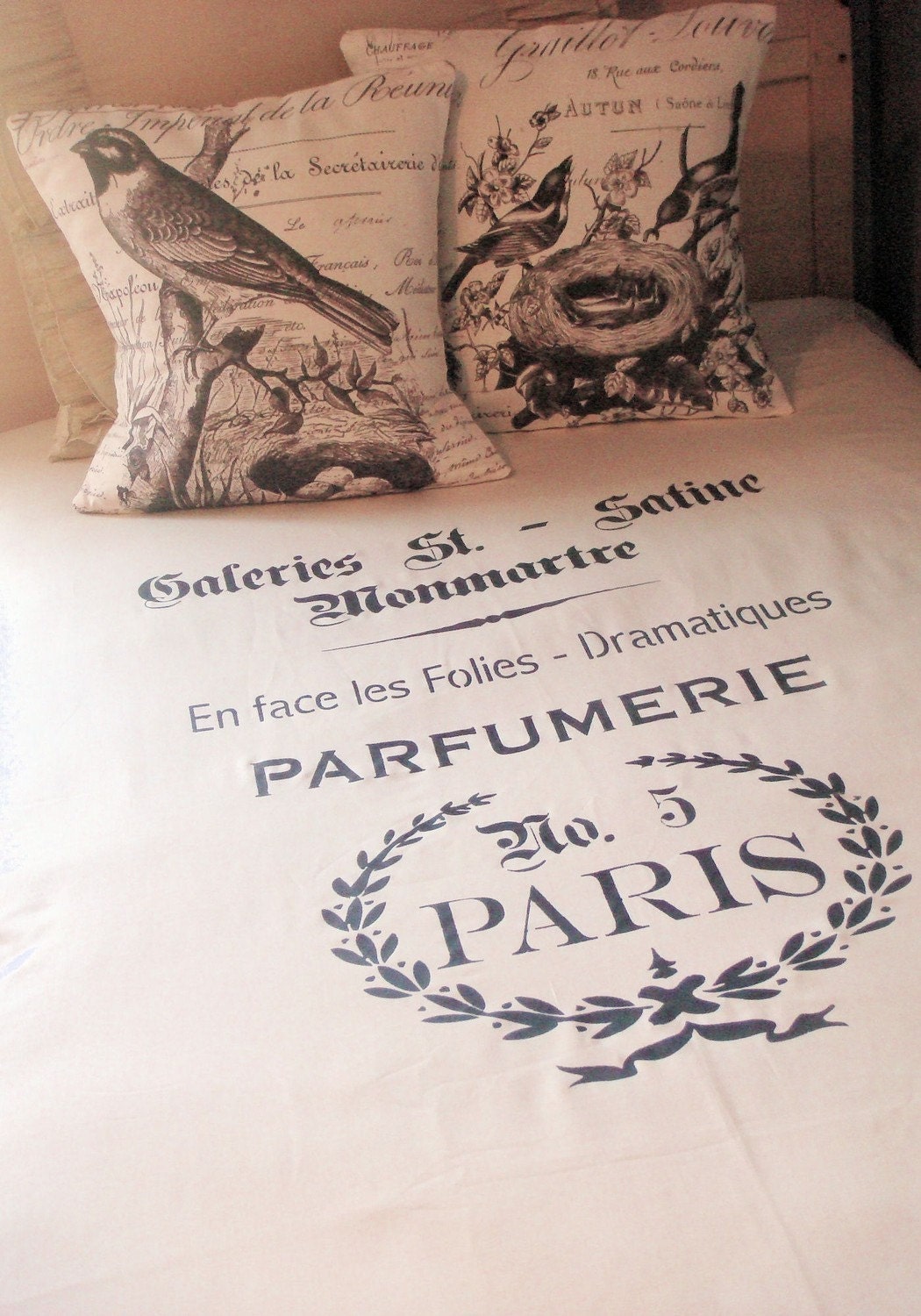 Duvet Cover Full/Queen and Shams French Perfume Label