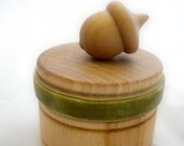 Sweet Little Acorn Box