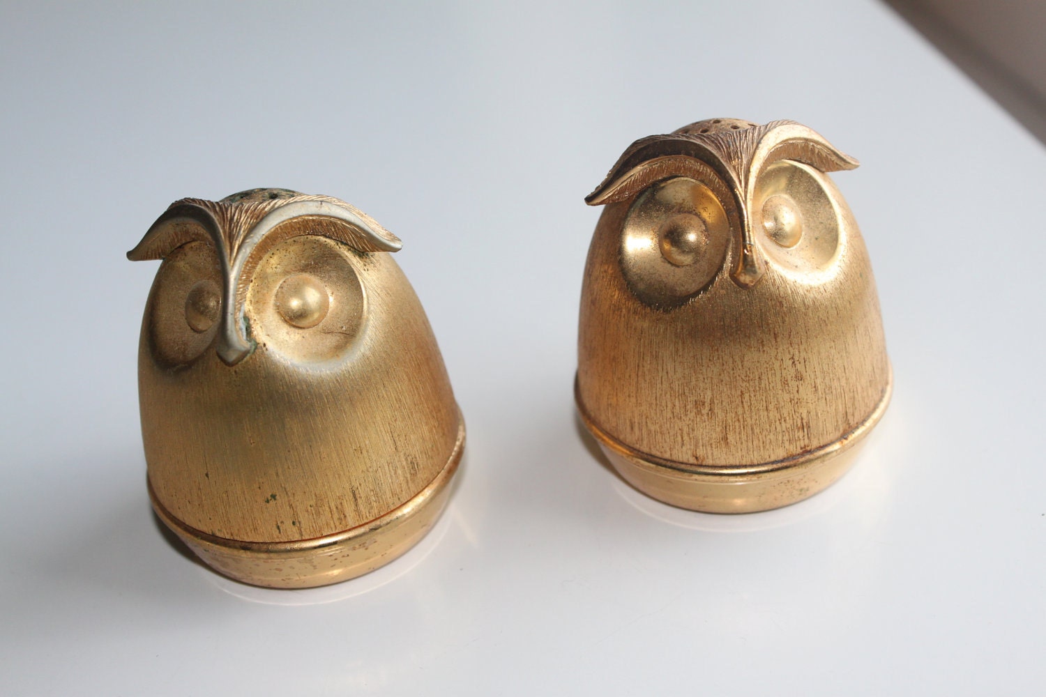 Napier Brass Owl Salt and Pepper Shakers - super adorable