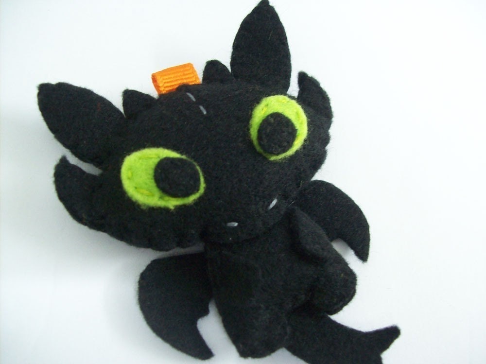 Dragon and Toothless look-alike