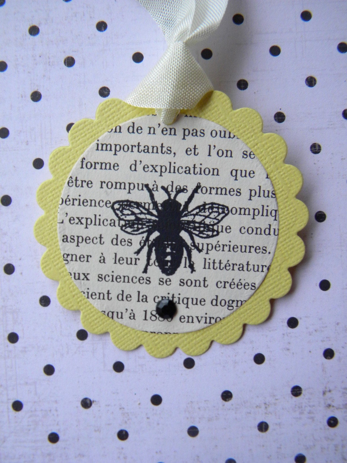 Bee Tags ... set of 6