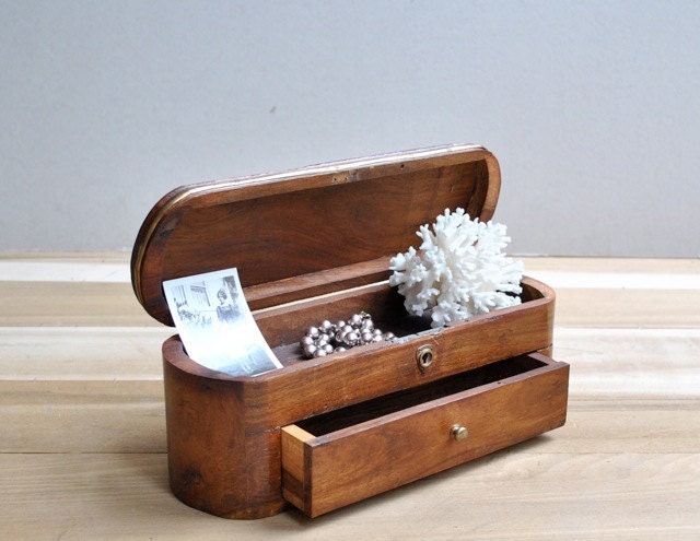 Vintage Wood Jewelry Box