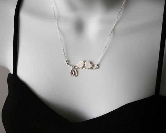 Initial necklace - Family Love Birds engraved necklace, personalized leaf monogram, mothers day gifts for mom daughter sister friend