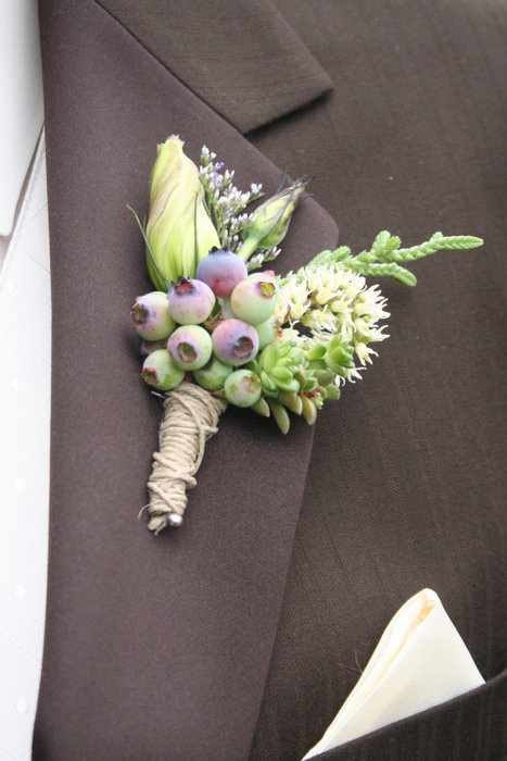 Boutonniere, organic elements