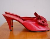 Vintage Robertina Red and Black Polka Bow Dot Slip On Heels size 6.5