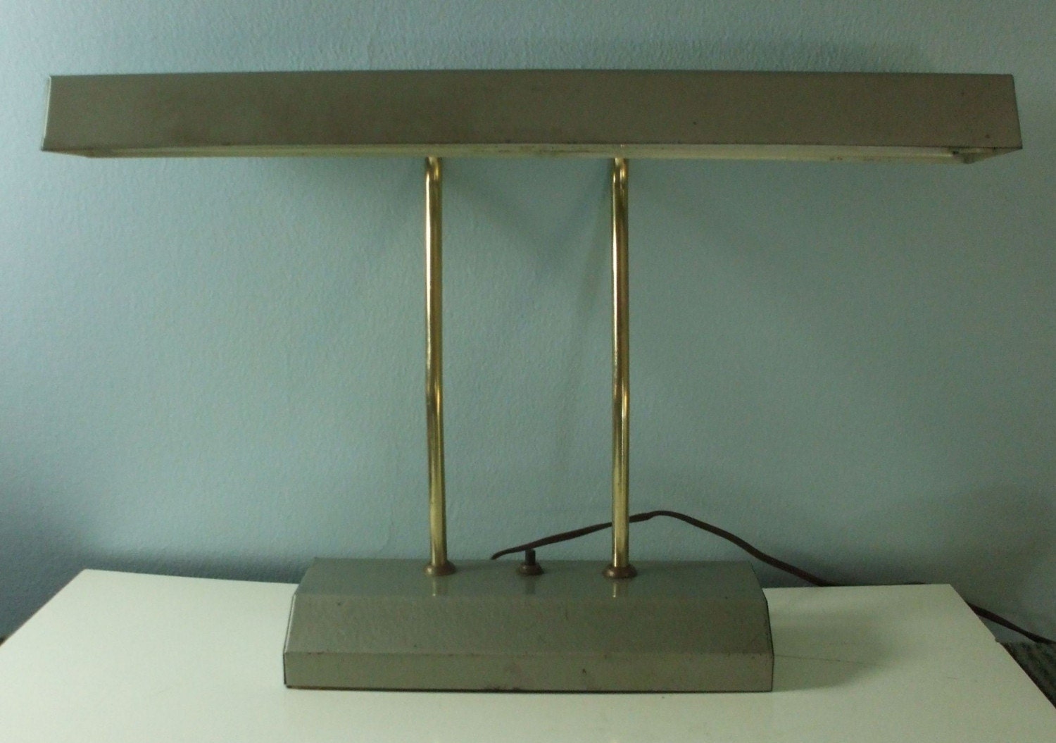 Desk Lamps Fluorescent on Vintage Gray Metal Desk Lamp Fluorescent Bulb By Estatebum On Etsy