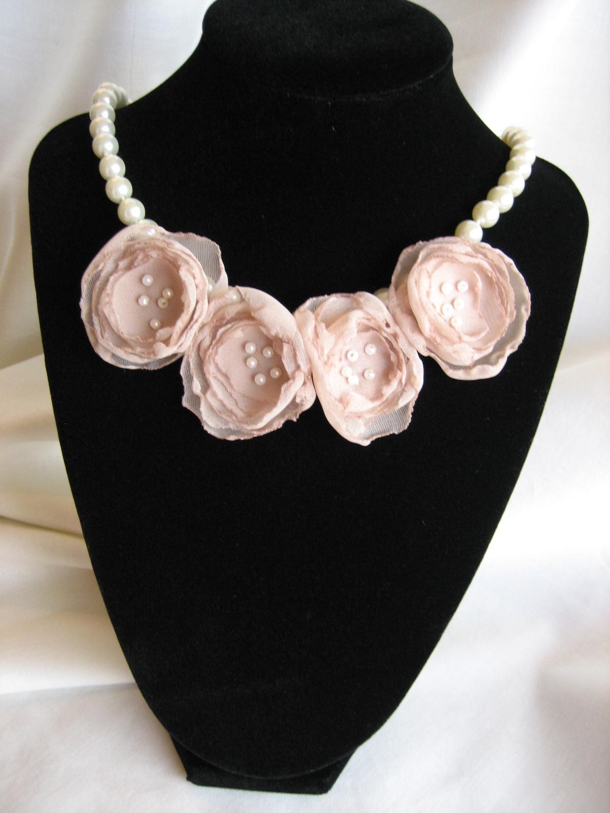 TANYA Necklace - FREE Shipping Pearl Strand with Poppy Rosettes Bloom Necklace