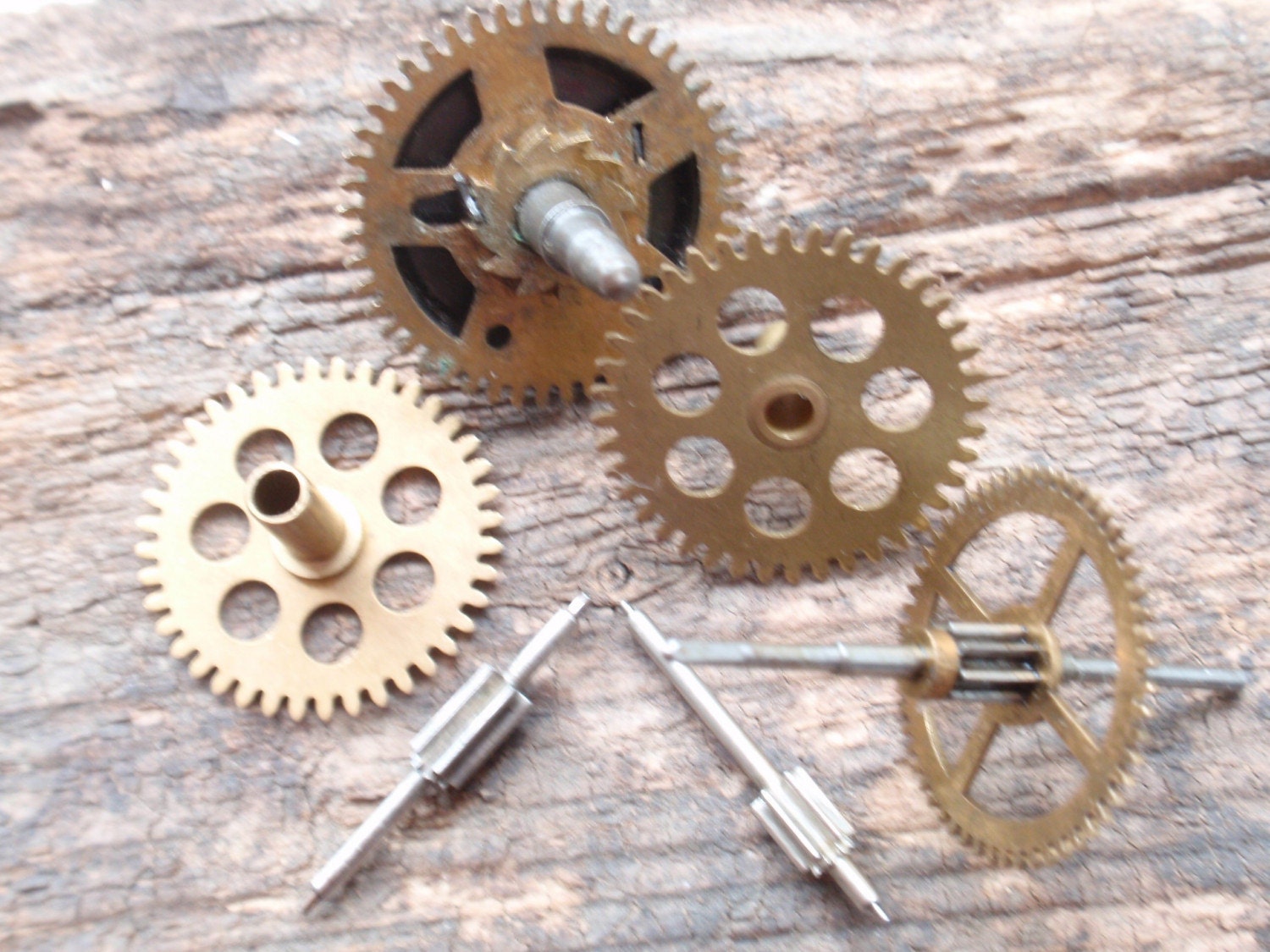 Vintage big 1 inch clock watch gears lot  steampunk  clockwork  A1