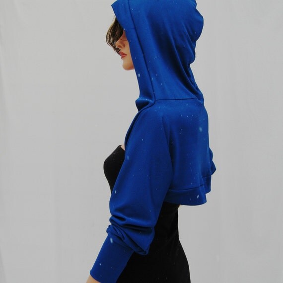 Caribbean Blue Shrug With Hood by MIRIMIRIFASHION on Etsy