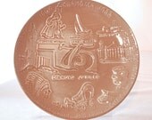 Frankoma Oklahoma Diamond Jubilee Plate, Scenes and Trivia from the Sooner State