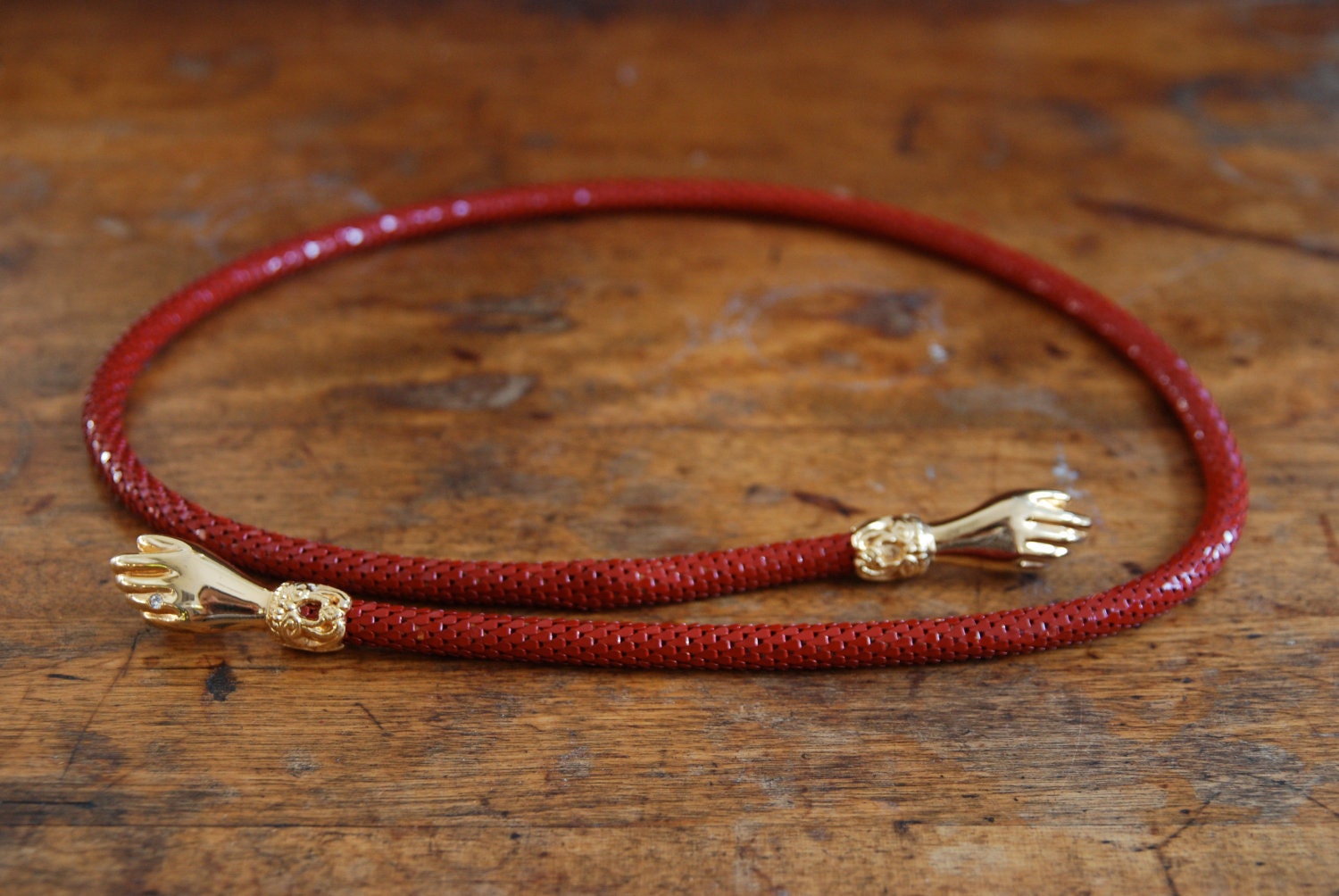 Reserve for Nan-80's vintage red metal mesh belt w/gold hand