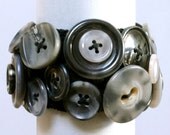Brindled Button Bracelet