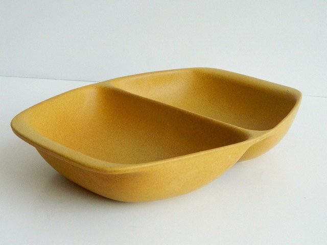 Vintage Bennington Potters Divided Serving Dish Mustard Yellow