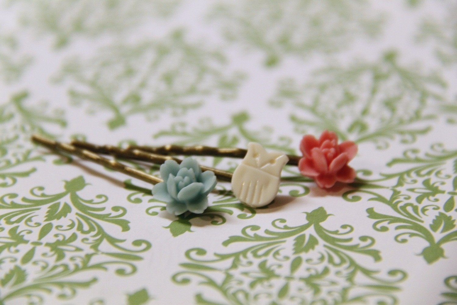Ocean Breeze Rose and White Owl Bobby Pin Set