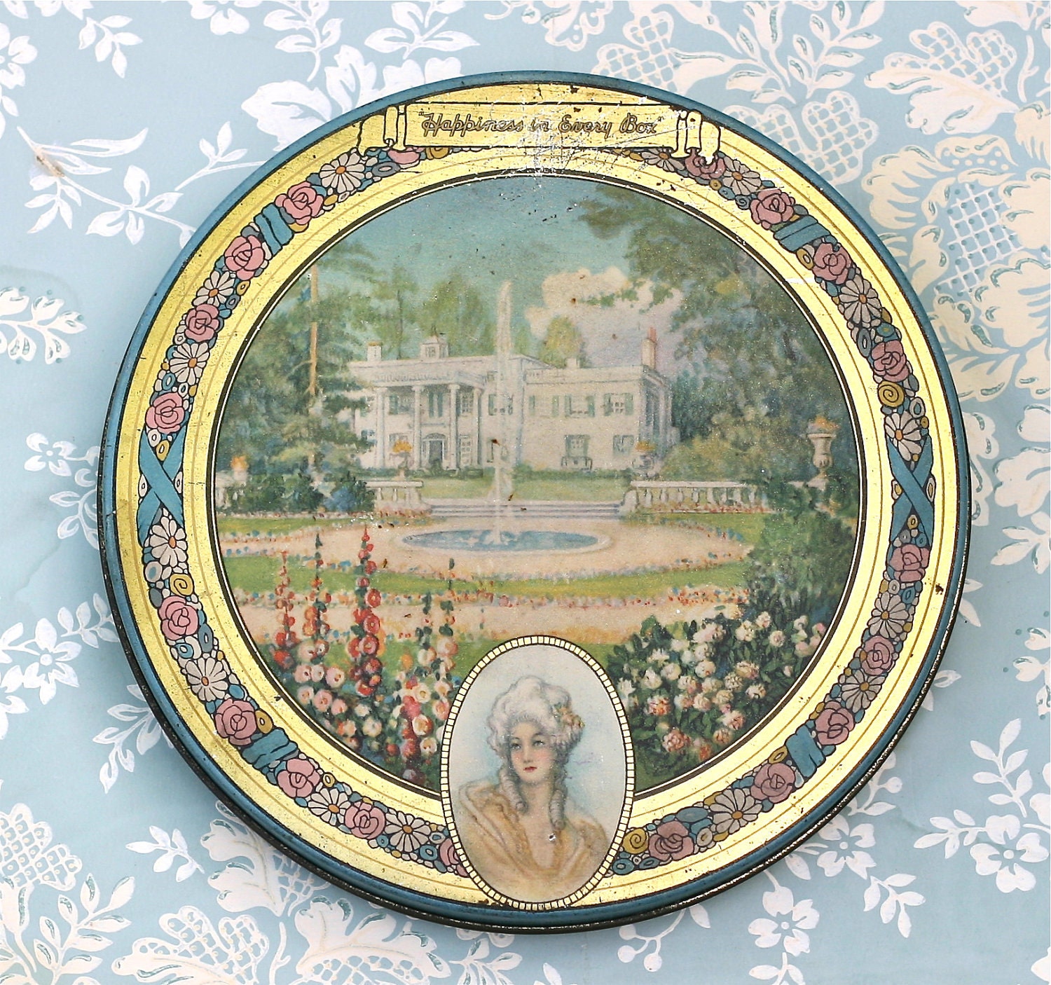 Vintage Tindeco Happiness Candy Stores Tin Cameo