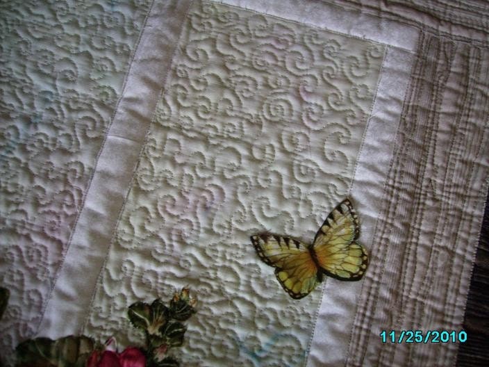 Geraniums and Dusty Miller quilted window box.