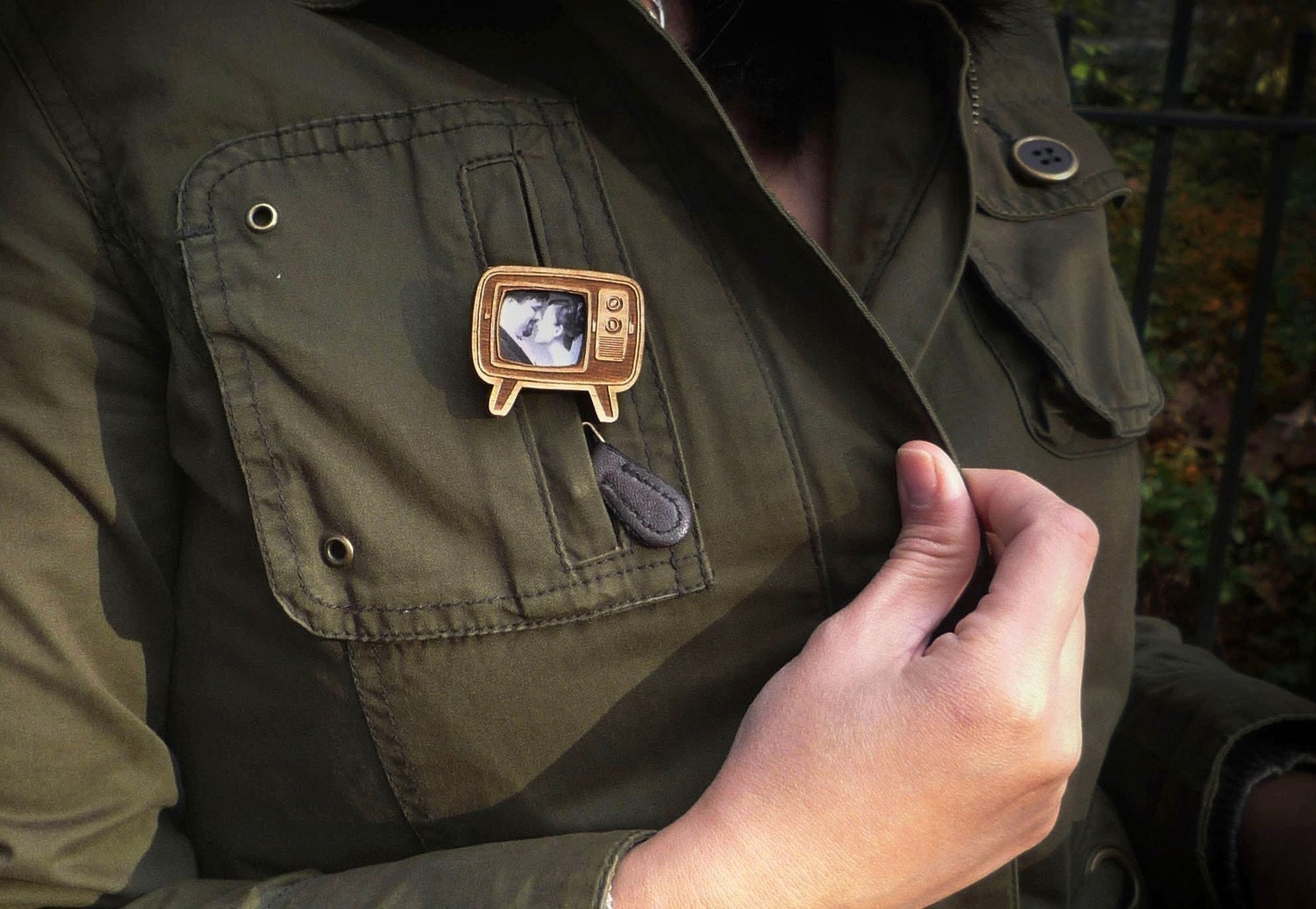 Retro TV Brooch (Photo Brooch)