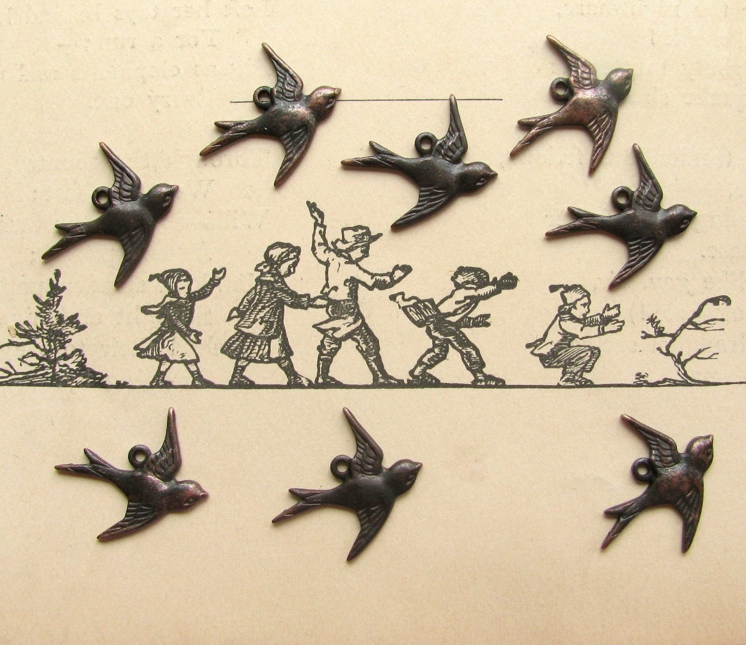 Tiny swallow charms, right facing,18mm, dark antiqued brass (8 birds) eastern east flying sparrows, aged black patina