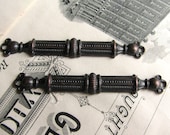 Art Deco bar, aged black patina, sturdy solid brass 49mm (2 links) made in the USA, half cylinder
