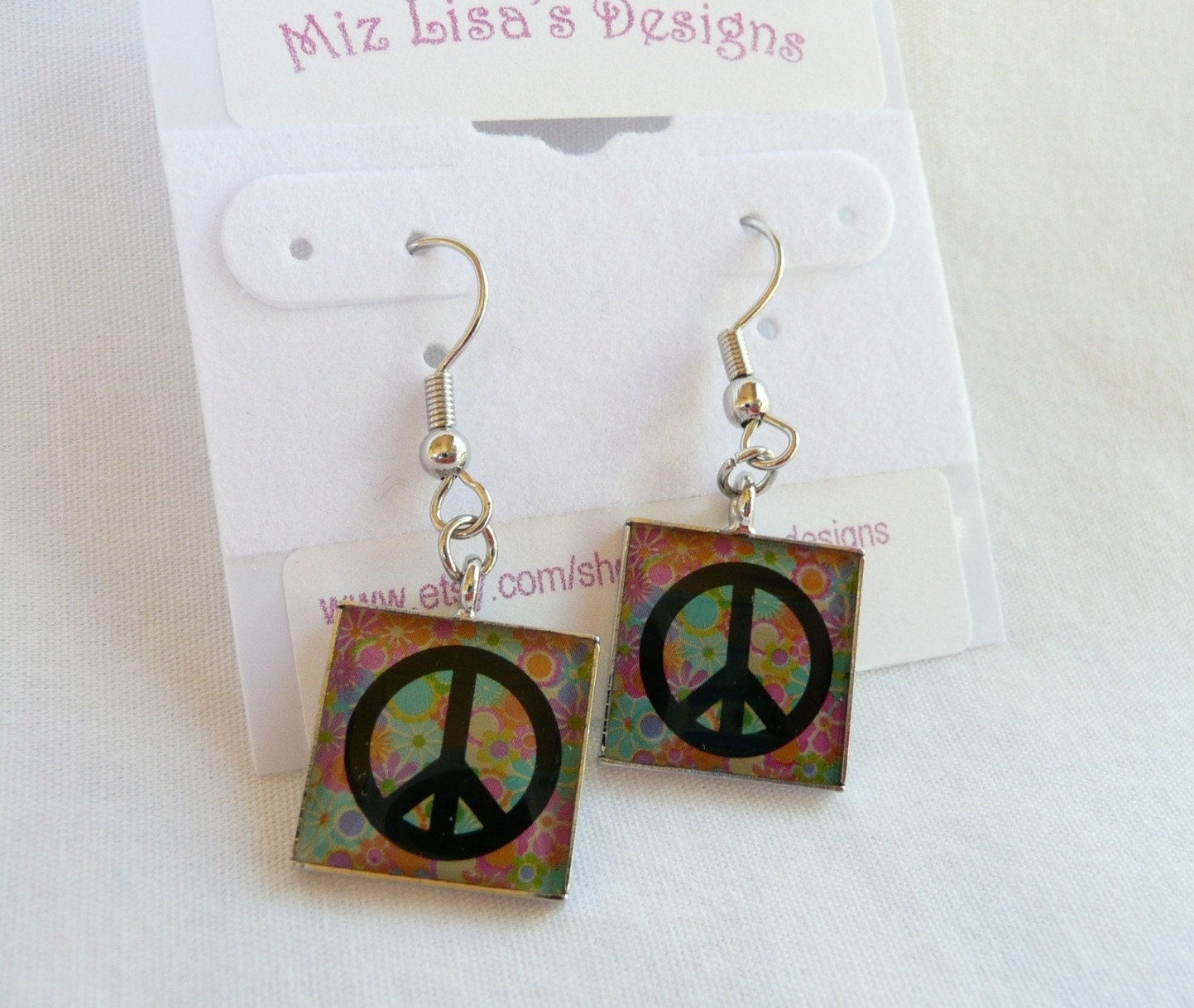 Retro Peace Sign Charm Dangle Earrings
