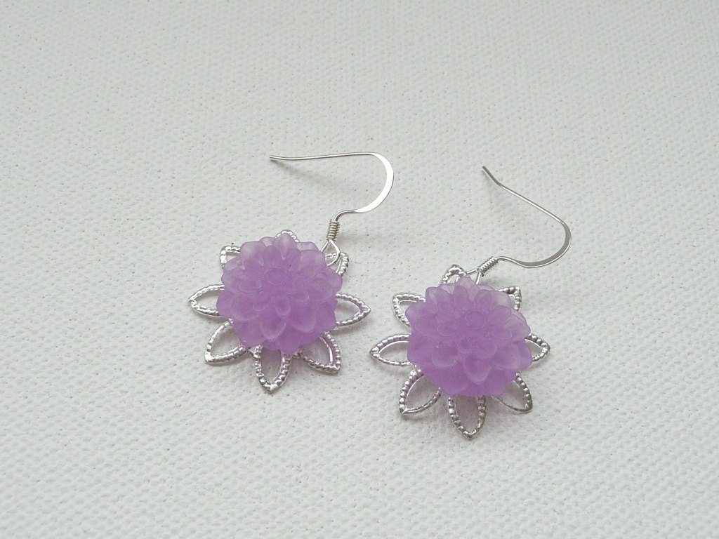 Bright Silver Filigree and Frosted Lavender Mum Dangle Earrings
