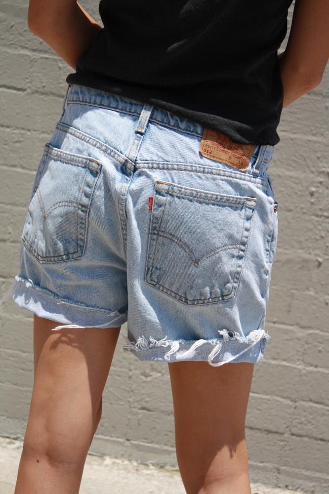 vintage levi cut off denim shorts