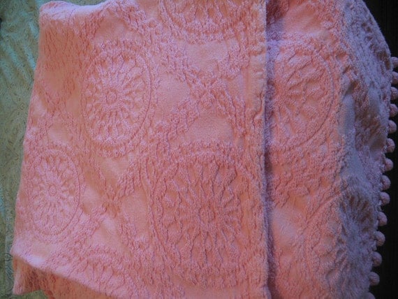 Pink Cotton Short Chenille Full Size Bedspread with Ball Fringe