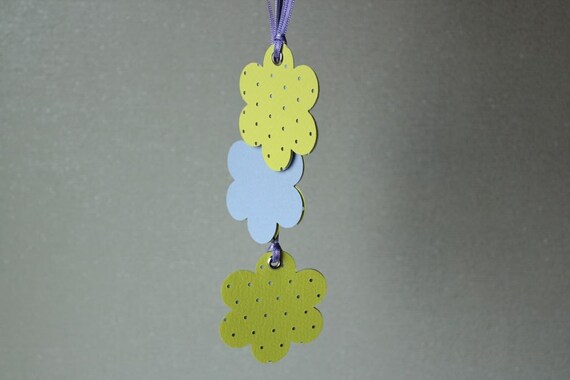 Mod flower gift tags in yellow and lilac - Set of 3