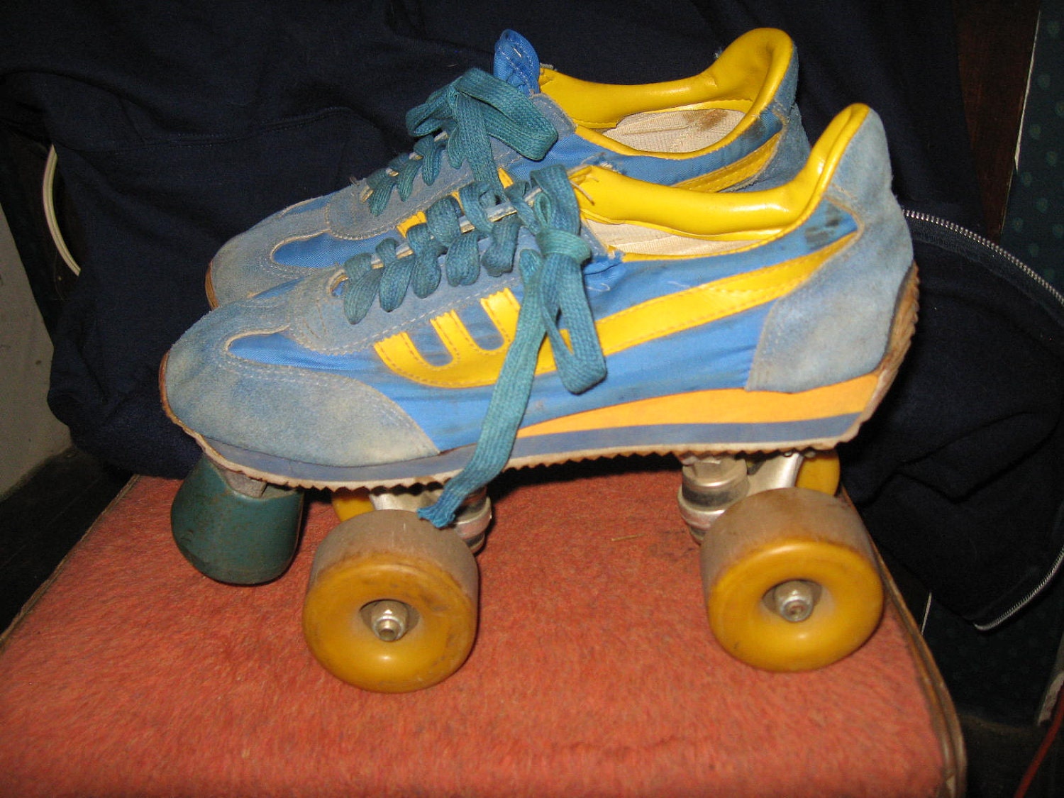 1970 Super Cool blue yellow leather tennis by Linsvintageboutique