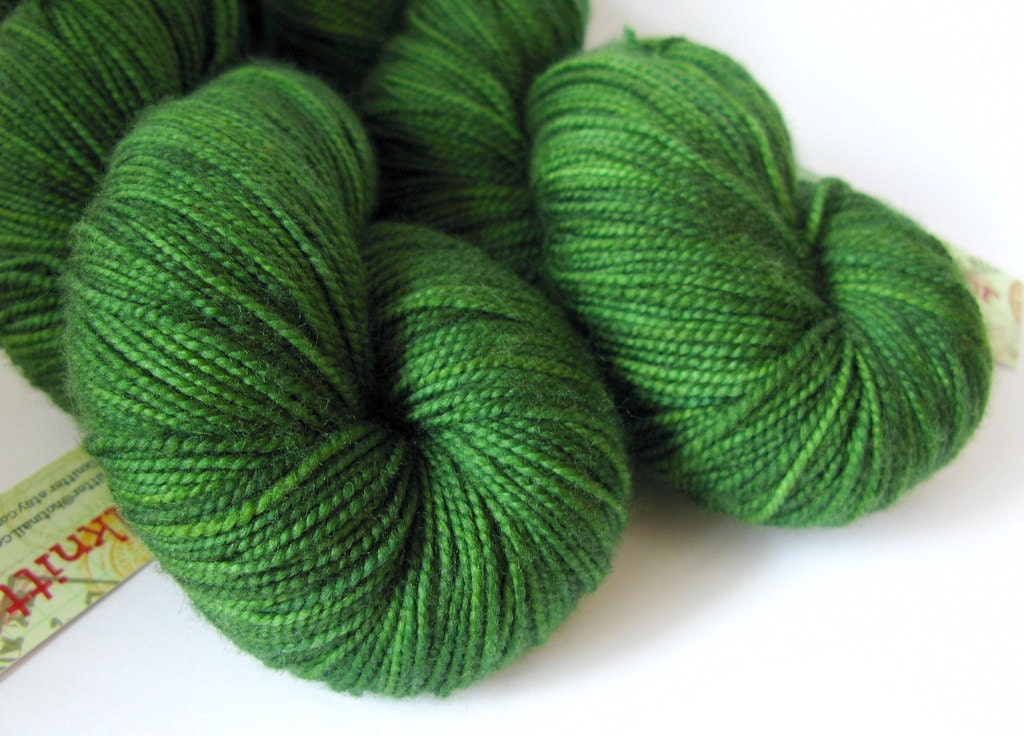 Hand Dyed Merino/Cashmere/Nylon sock yarn - Leaf