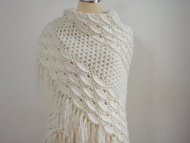 Crochet Triangular Shawl in Snow White