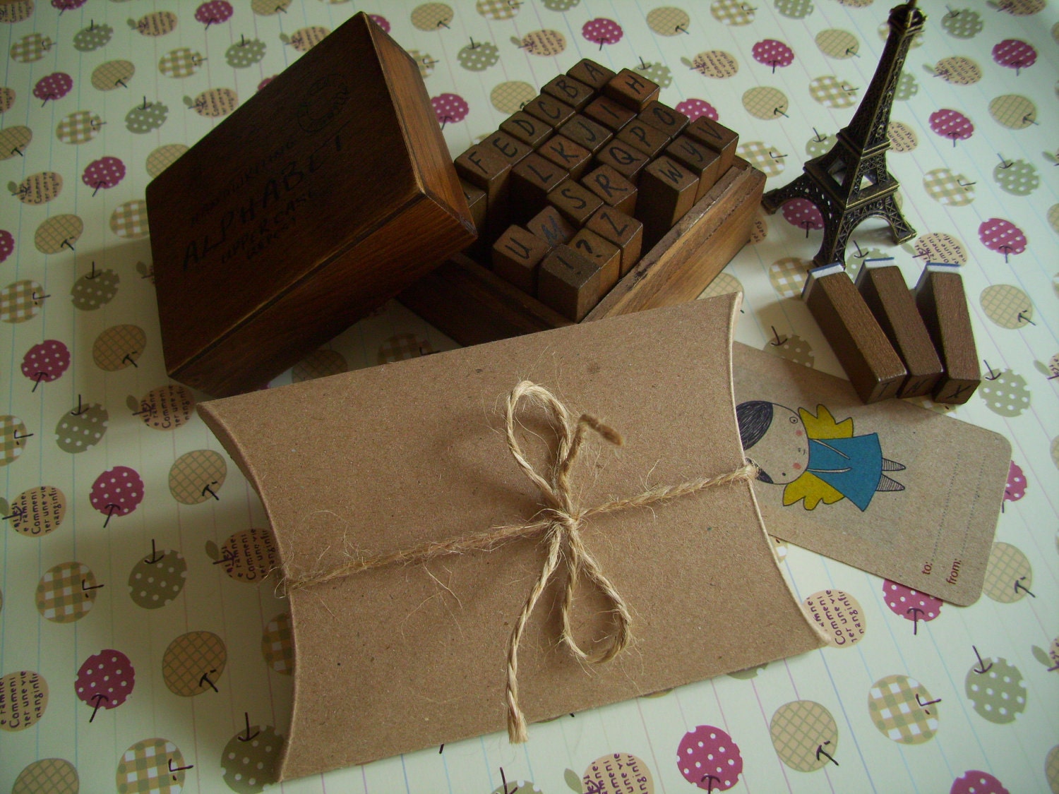 Medium diy Plain Kraft pillow boxes