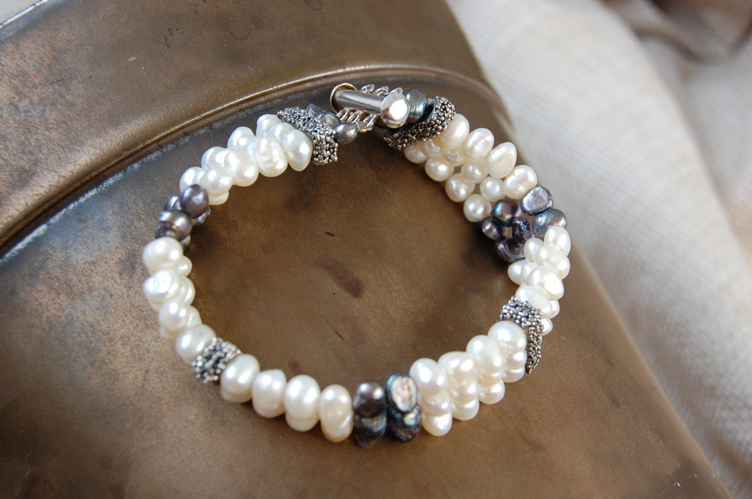 3-strand freshwater pearl bracelet
