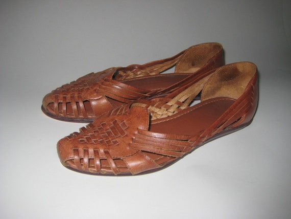 huarache leather flat comfy 70s naturalizer sandals sz 6 12