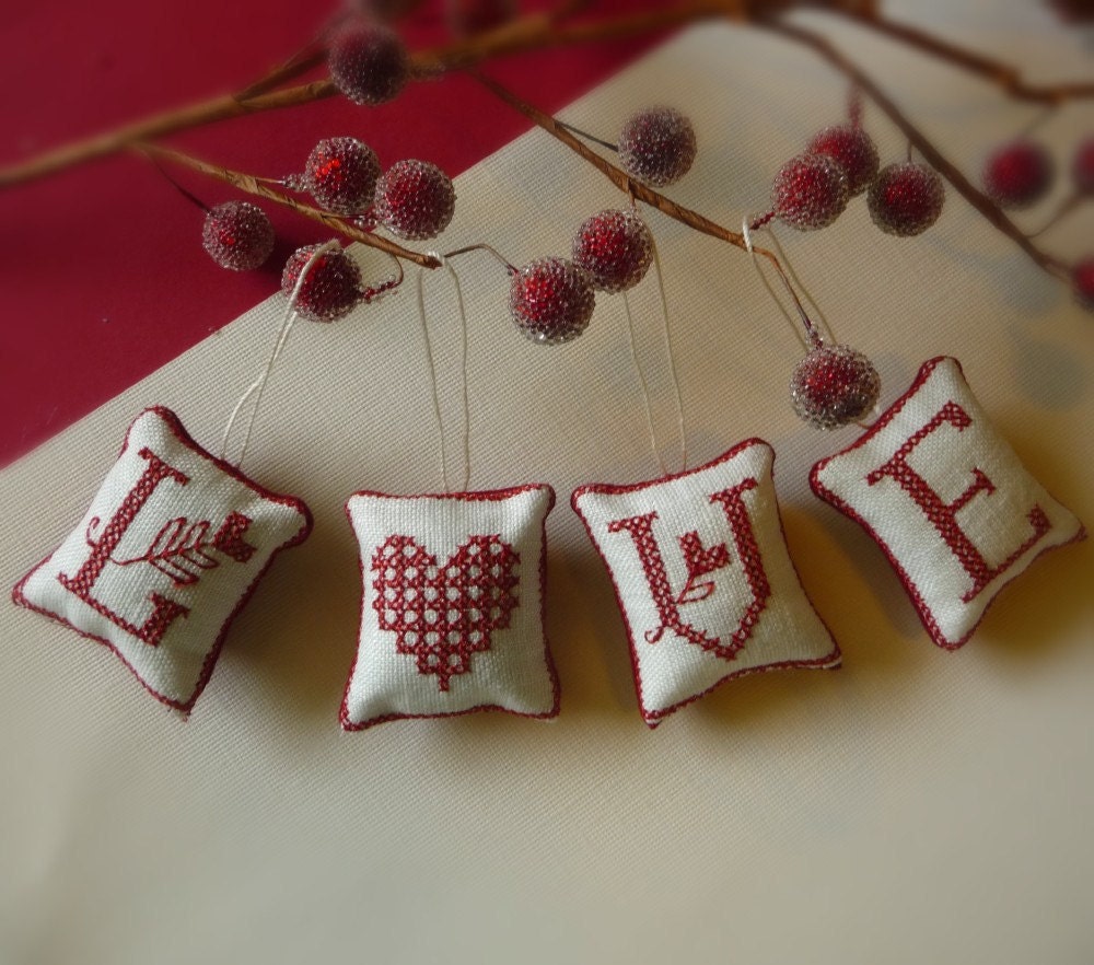 Mini Redwork Linen Love Ornaments