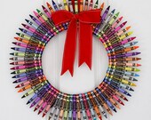 Color Me Merry Crayon Wreath // Teacher Wreath // Colorful Crayon Wreath // Kids Wreath // Gifts for Teachers