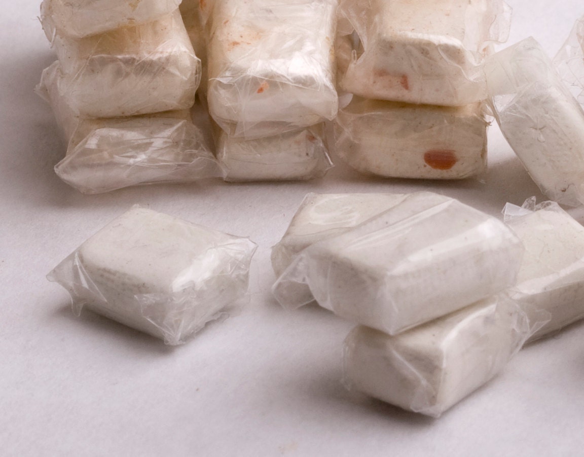 50 Kilos of Pure Columbian Cocaine (1/12th scale)