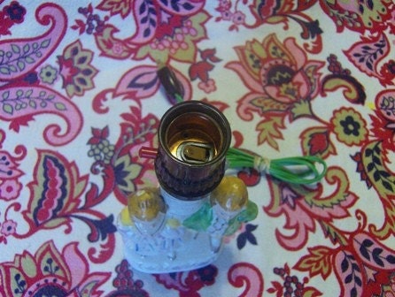 Victorian Couple Boudoir Lamp Vintage Fairyland Japan