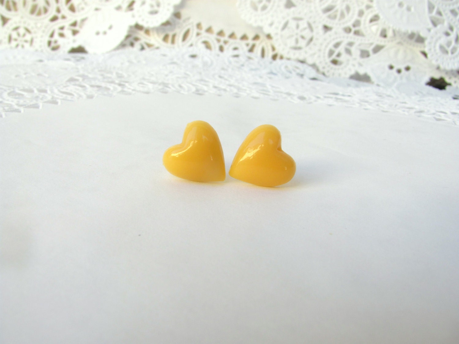 Just-Right Sized Dark Yellow Heart Stud Earrings