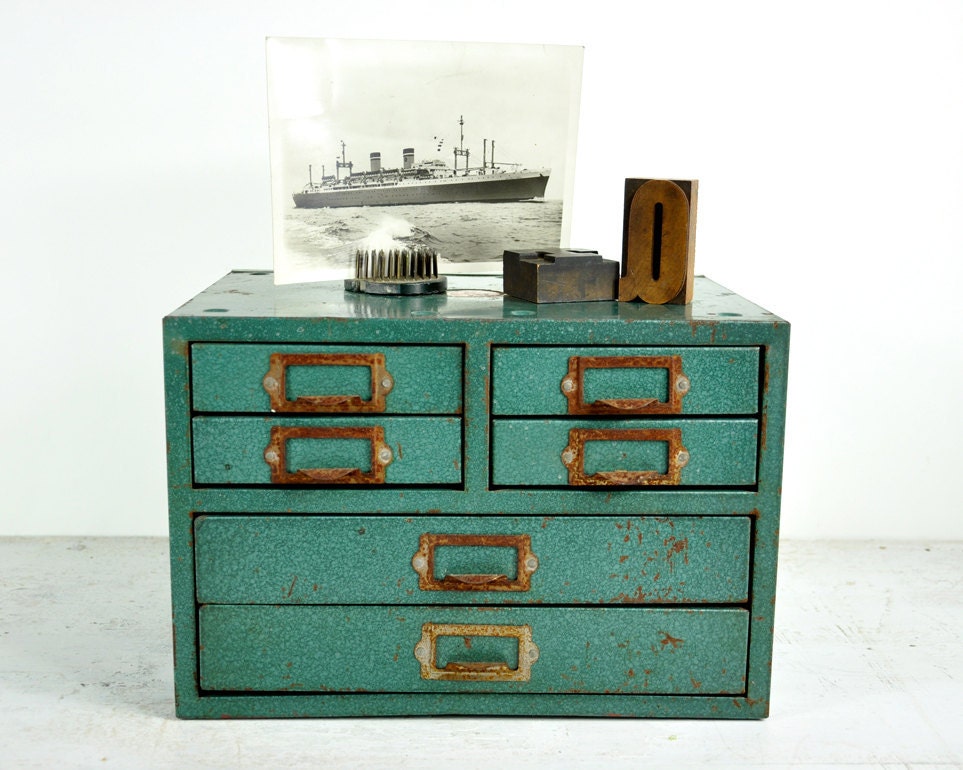 Vintage Metal Shop Drawer Cabinet