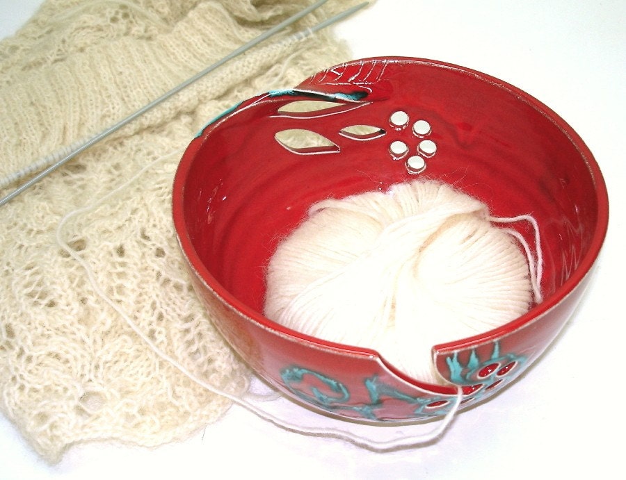 Red KNITTING Yarn Crochet Bowl Large Handmade Ceramic Pottery Twisted Leaf