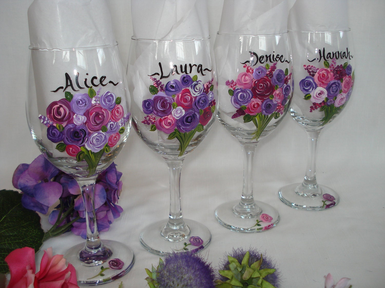 Hand Painted Personalized Bridesmaid Dress Wine Glasses - GIFT WRAPPING AVAILABLE