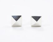 Pyramid Stud earrings in sterling silver