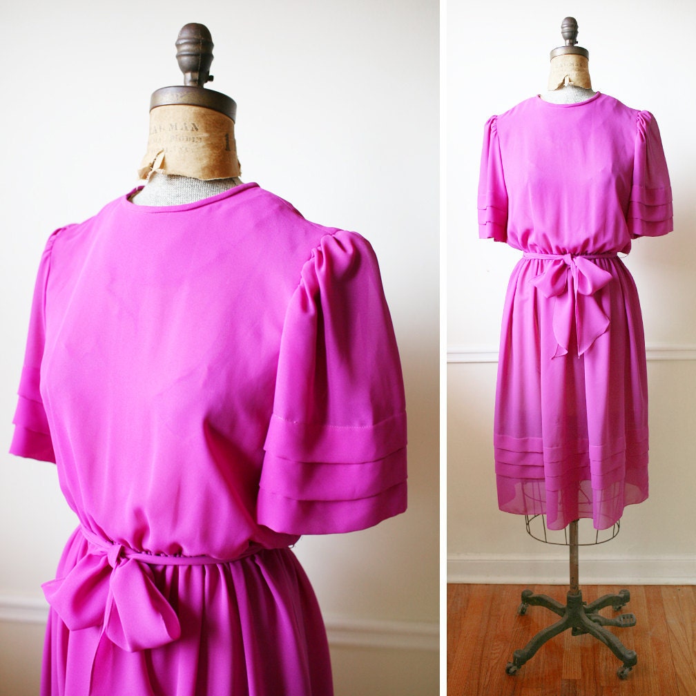 Vintage 1970s Bright FUSCHIA Sheer Dress l/xl