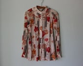Floral Blouse ... 1970's Poppy Blossom Print ... Medium / Large